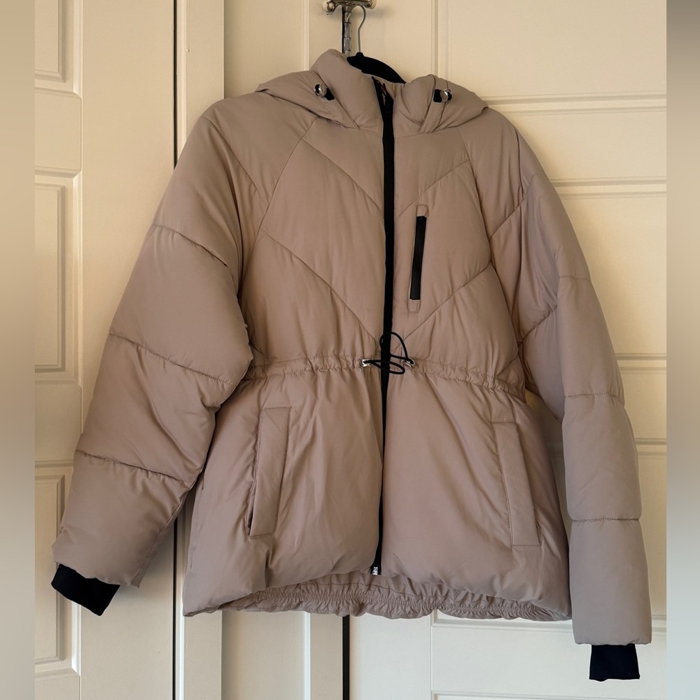 Abercrombie YPB Women's Puffer Jacket